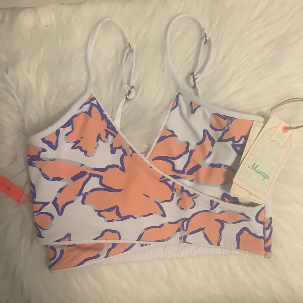 NWT Maaji Bikini top